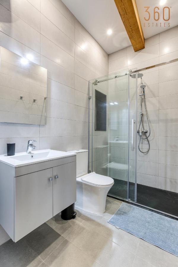 A Lovely 1Br Home With Balcony Just Off The Coast By 360 Estates Saint Julian's Екстериор снимка