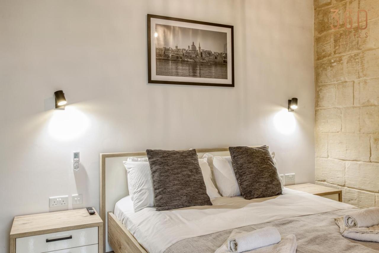A Lovely 1Br Home With Balcony Just Off The Coast By 360 Estates Saint Julian's Екстериор снимка